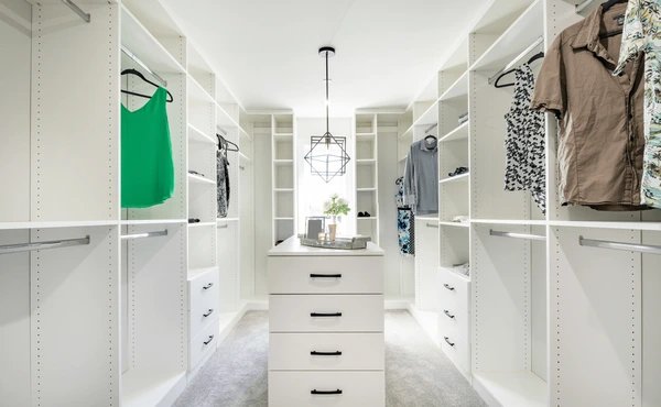 custom reach in closet ideas