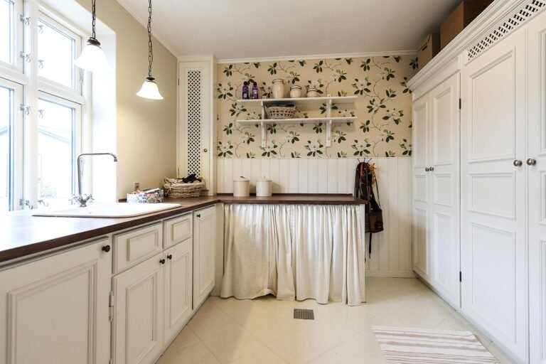 RTA kitchen cabinets