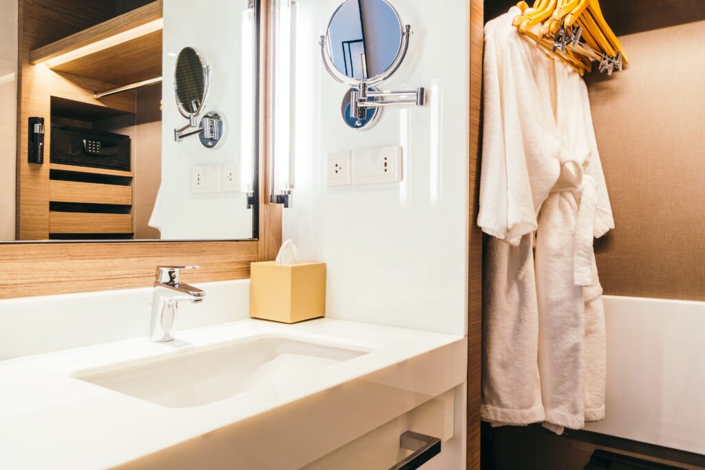 bathroom cabinets Miami