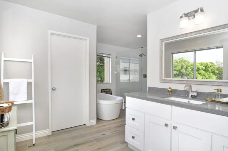 Top Bathroom Remodel Companies in Miami Gardens