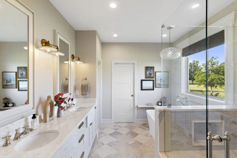 Why Bathroom Remodeling in Brickell Is a Smart Investment