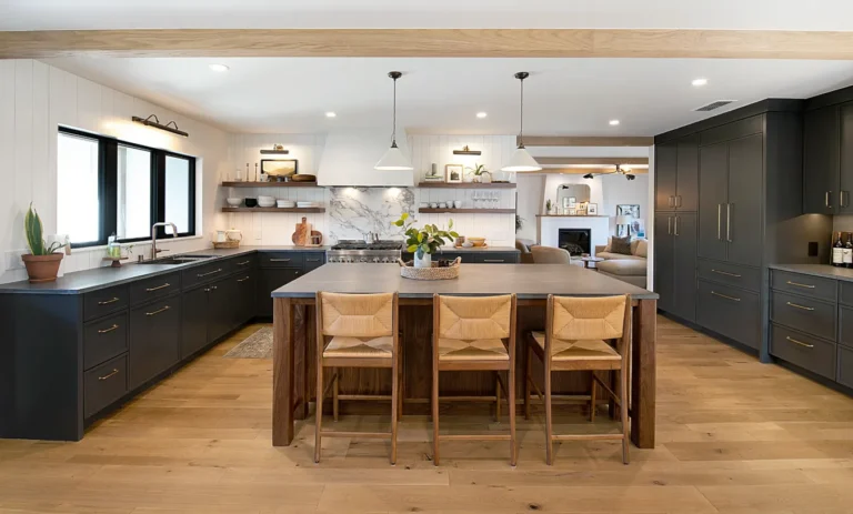 House Renovation Contractor for Stress-Free Remodeling