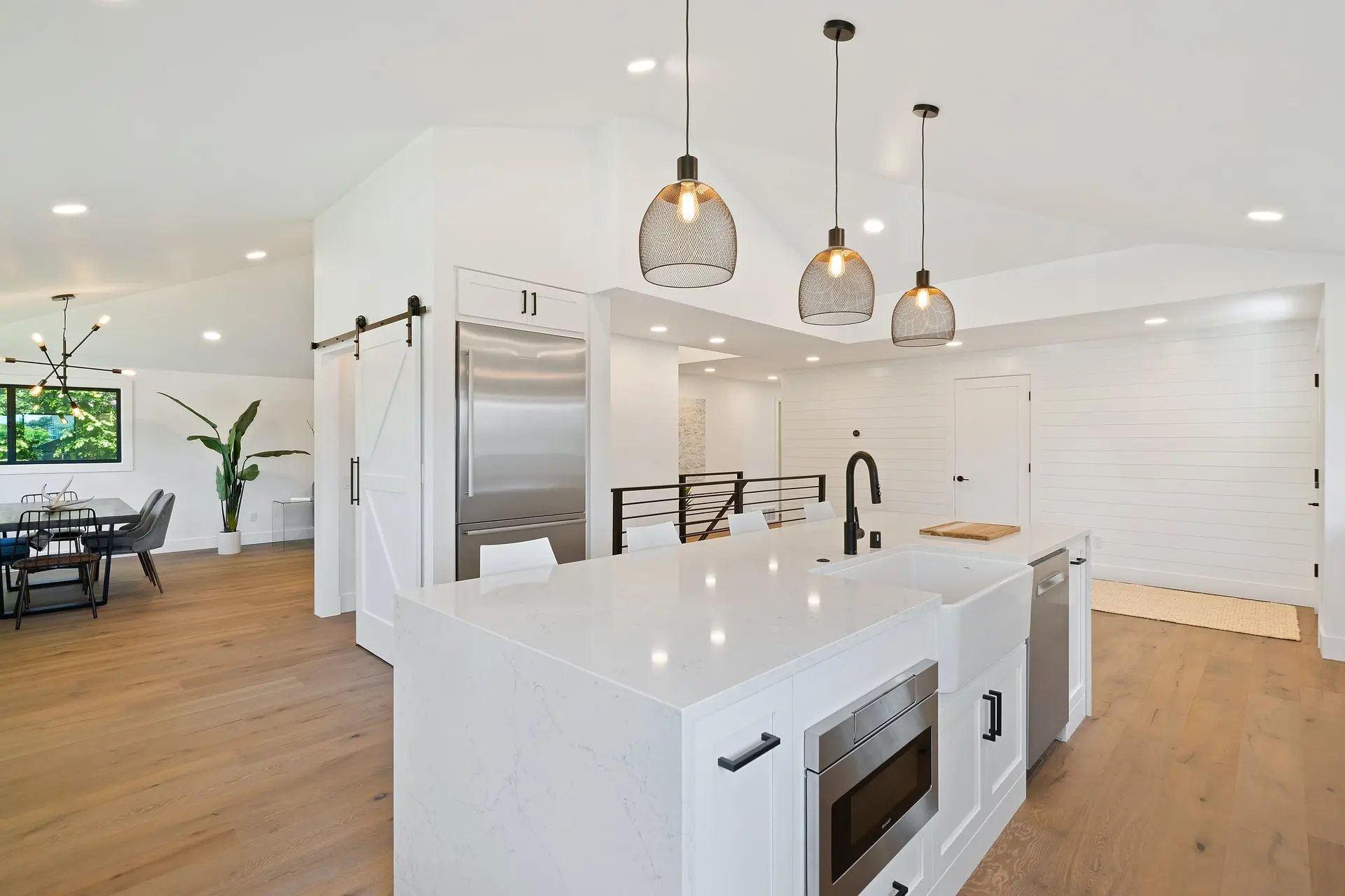 Reliable Bathroom Kitchen Remodeling Contractors in Weston