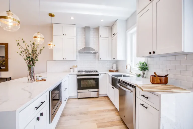 Professional Kitchen Remodeling Services in Weston