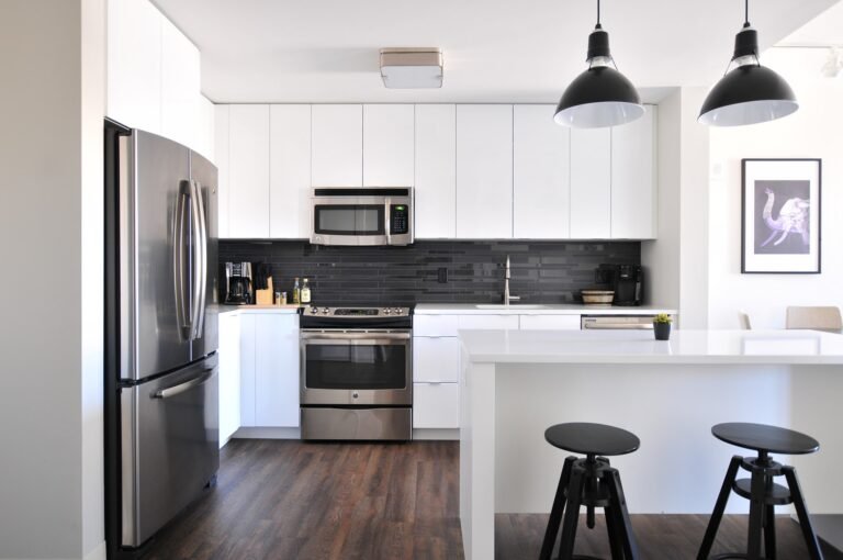 Cabinets-Installed-on-uneven-floor