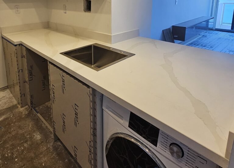 Quartz-Countertop-Installation